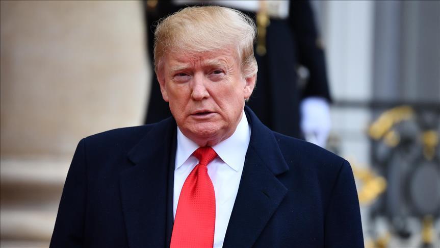 Trump offers expanded migrant protections for wall