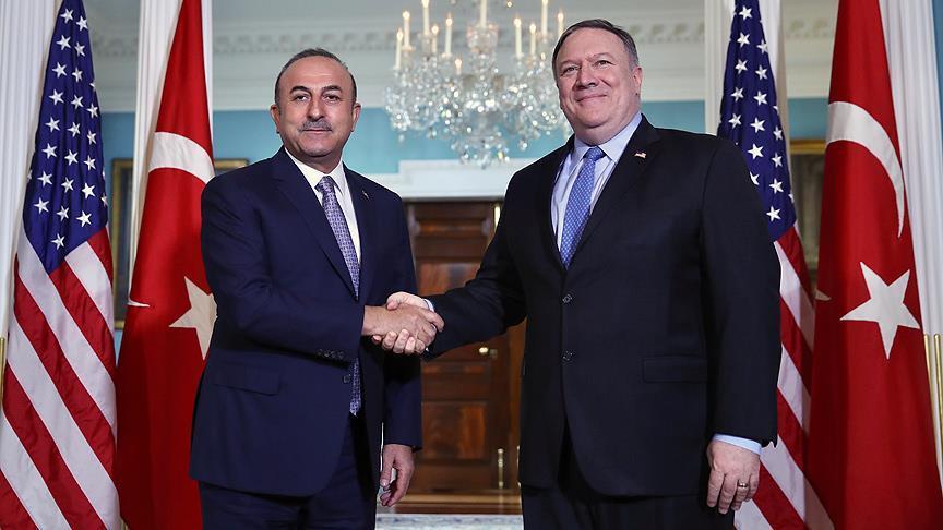 Cavusoglu i Pompeo razgovarali o povlačenju američkih trupa iz Sirije
