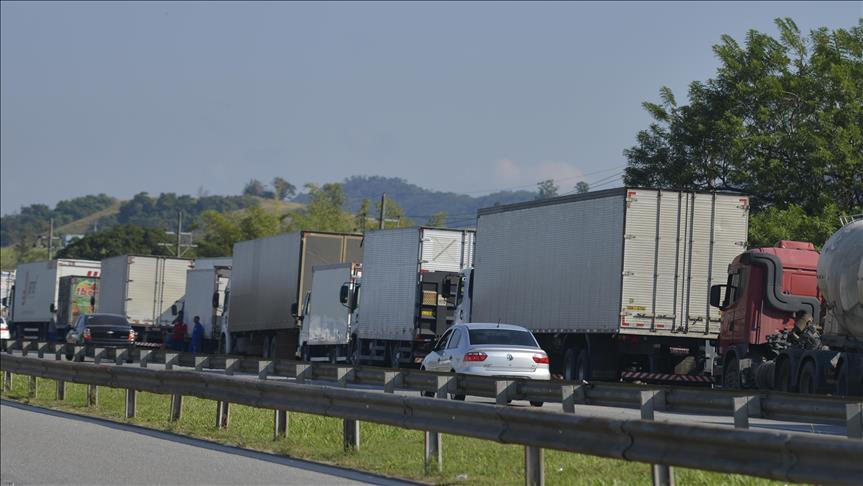 Guatemala: Importadores de vehículos bloquean la ruta Interamericana