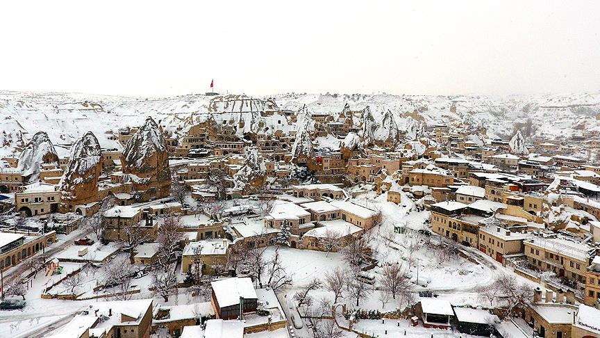 Nüfusunun bin katı turist ağırlayan belde