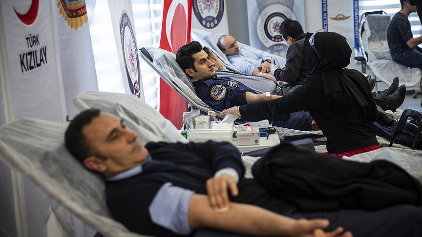 Cumhurbaşkanlığı ve Emniyetten kan bağışına destek