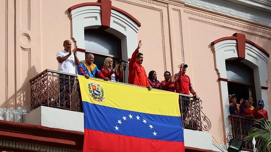 Maduro annonce la rupture de toute relation avec Washington