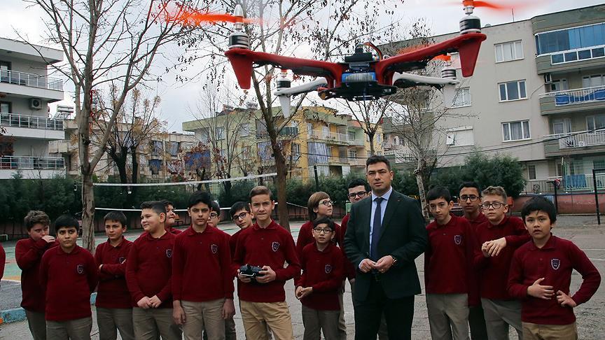 Kendi ürettikleri 'drone'ları uçuruyorlar