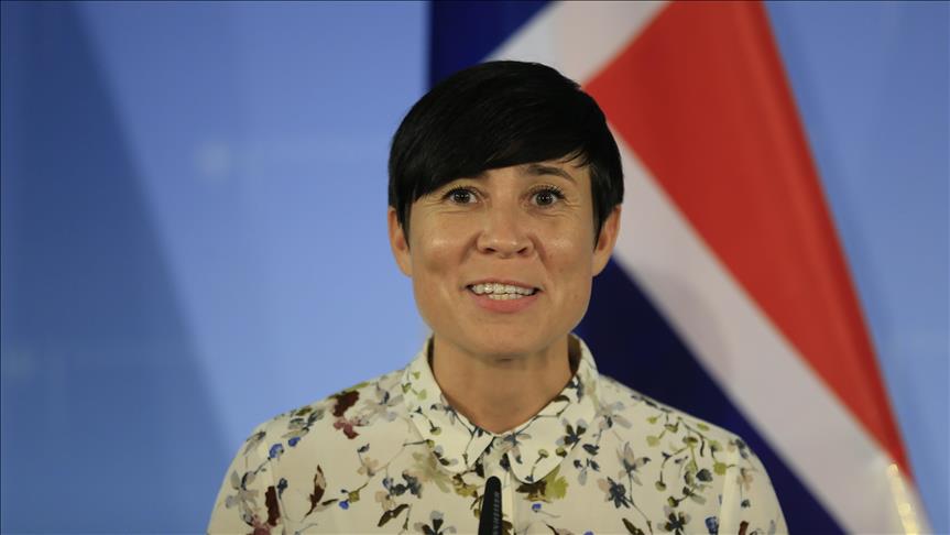 Noruega afirma que debe cumplir protocolos para romper diálogos con ELN