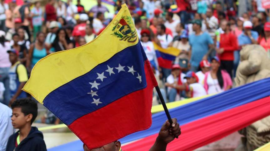 Filistin’den Venezuela yönetimine destek