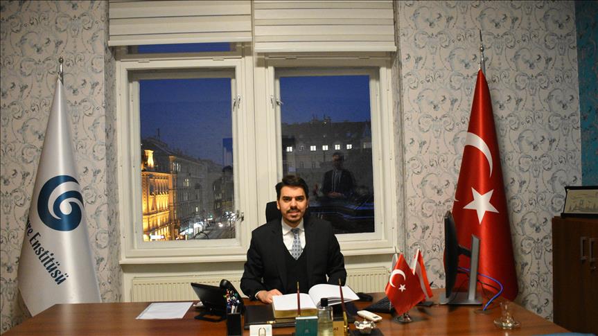 Turkish official discusses Turks’ needs in Austria