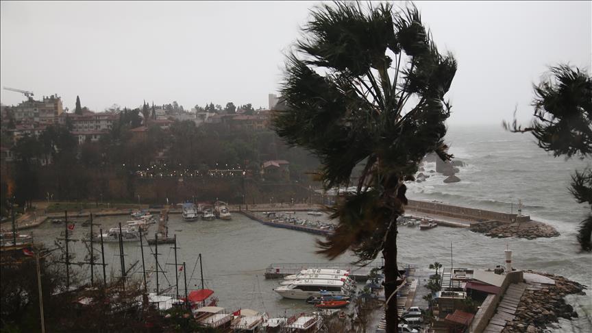 Antalya'da Åiddetli yaÄÄ±Å ve hortum nedeniyle zor anlar yaÅanÄ±yor ile ilgili gÃ¶rsel sonucu