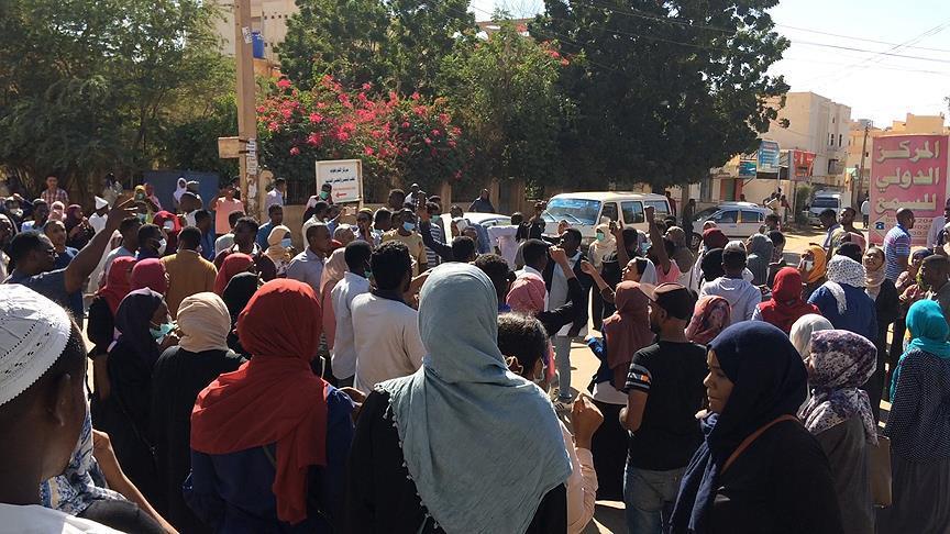 النيابة السودانية توجه إلى عدم تعقب المحتجين في الأزقة والمنازل