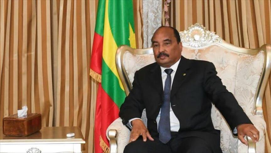 Mauritania leader backs defense minister for presidency