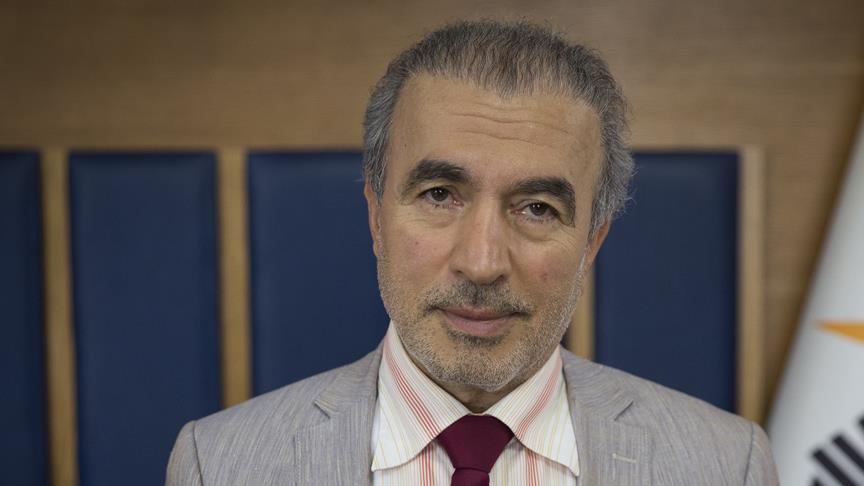 'Tunç Soyer, siyasi çizgisindeki soru işaretlerine cevap vermek zorunda'