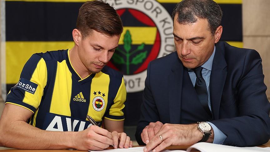 Football/Turquie - Mercato: le slovène Miha Zajc signe avec le Fenerbahçe