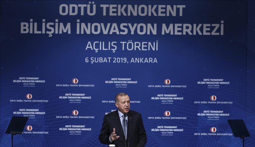 Turkey must stand on own feet in technology: Erdogan