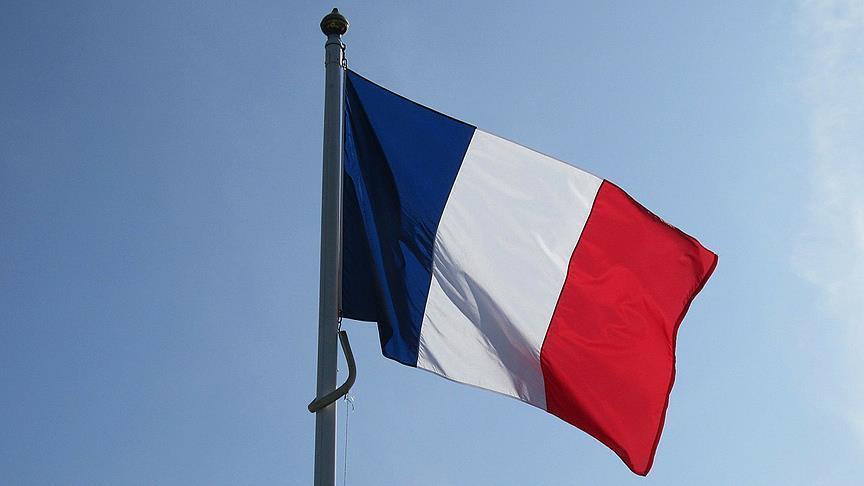 فرنسا تستدعي سفيرها لدى إيطاليا للتشاور