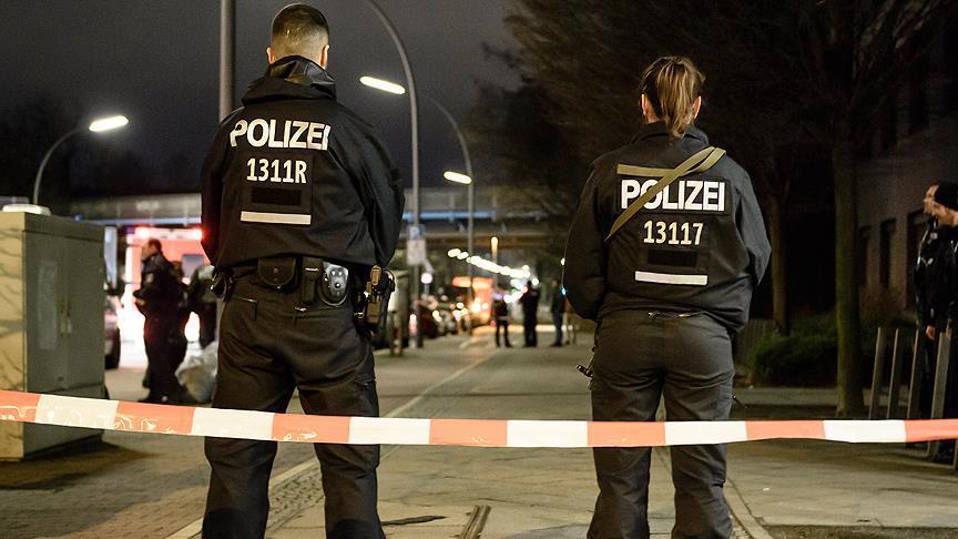 حمله با چاقو به عضو هیئت مدیره مسجد یشیل در آلمان 