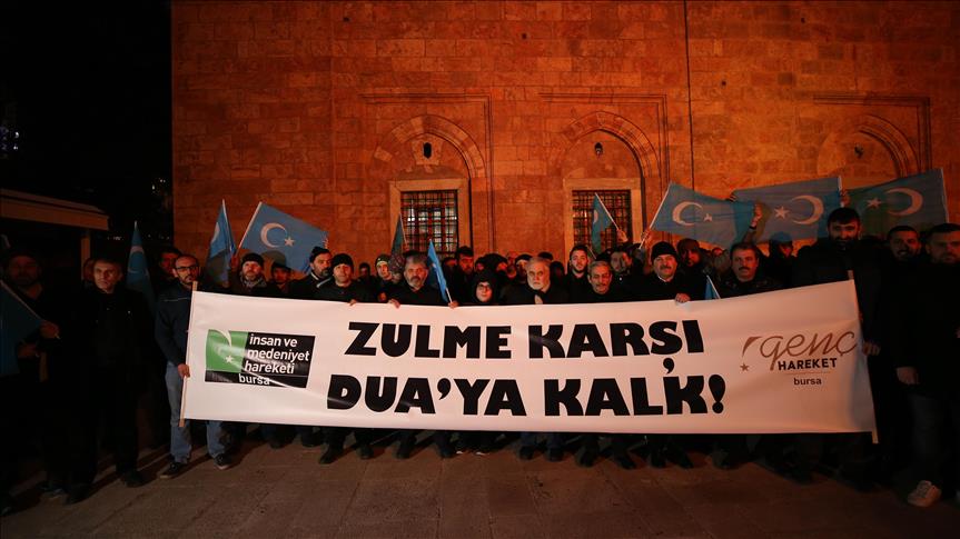 В турецкой Бурсе прошла акция в поддержку уйгуров 