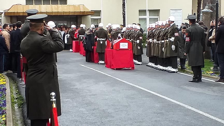 Şehit askerlerin cenazeleri memleketlerine uğurlandı