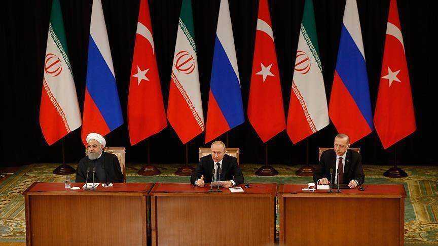 أردوغان يجتمع مع الرئيسين الروسي والإيراني على عشاء عمل