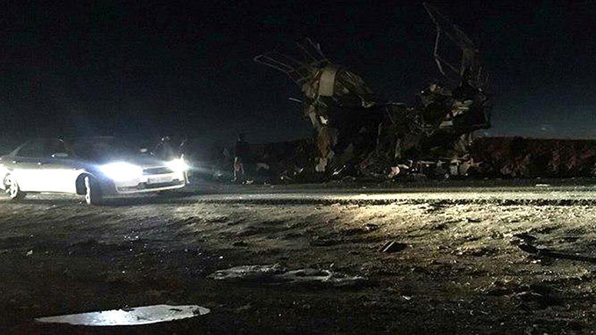 Самоубиствен напад врз автобус на Иранската револуционерна гарда: 27 мртви