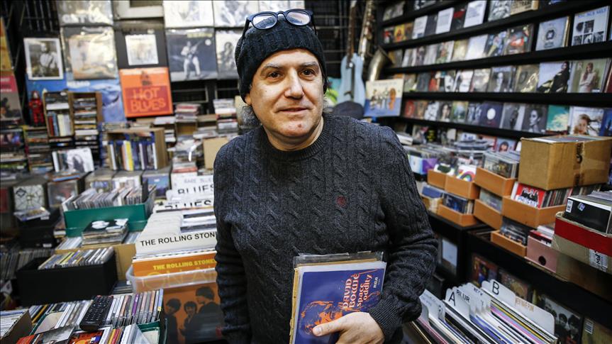 Collectors of rare vinyl LPs find treasure trove in Turkey