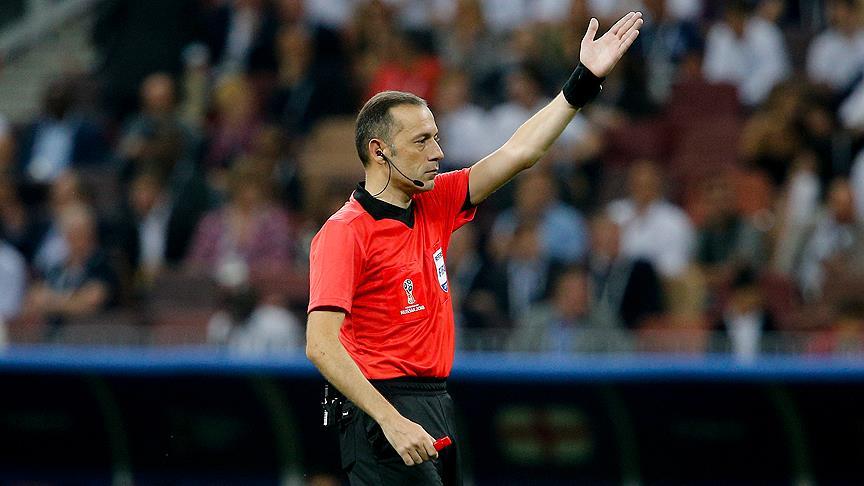 Cüneyt Çakır VAR sunumu yaptı