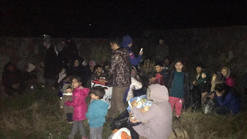 Over 30 irregular migrants held in NW Turkey