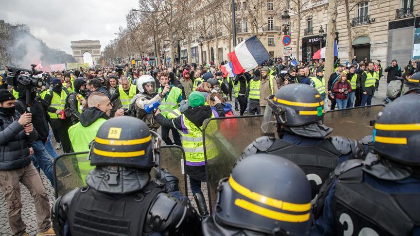 France: 16 people arrested in Yellow Vest protests