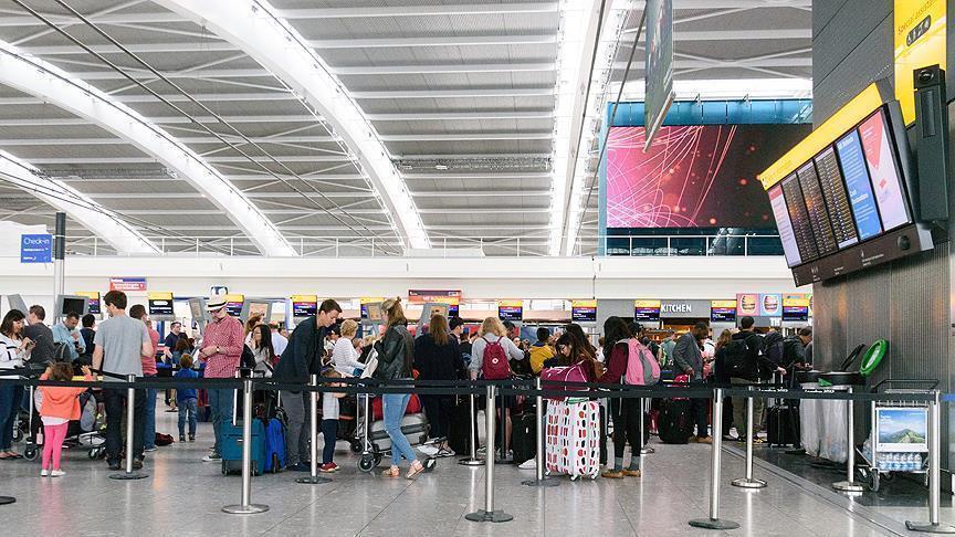 احتجاز سياح متبادل بين إسرائيل وأوكرانيا في المطارات