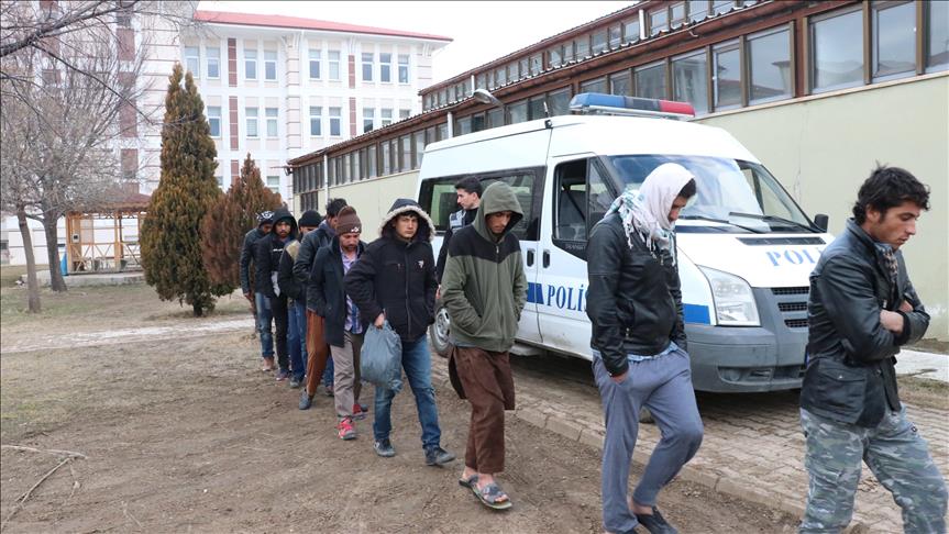 دستگیری 21 مهاجر غیرقانونی در ارزینجان ترکیه