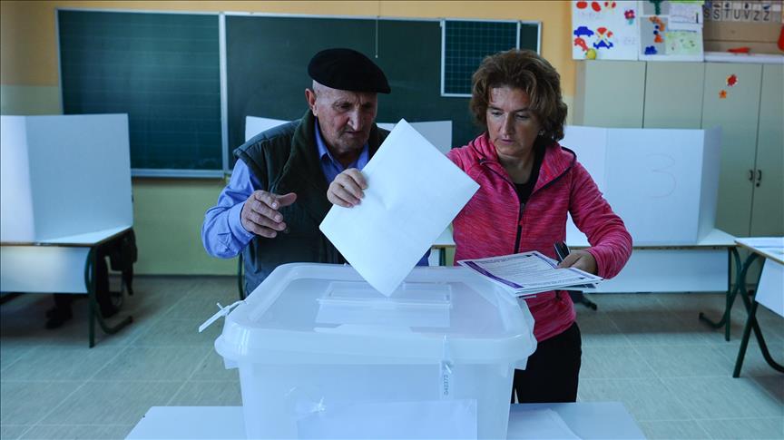 CIKBiH: Na prijevremenim izborima za načelnike i gradonačlenike 30 kandidata