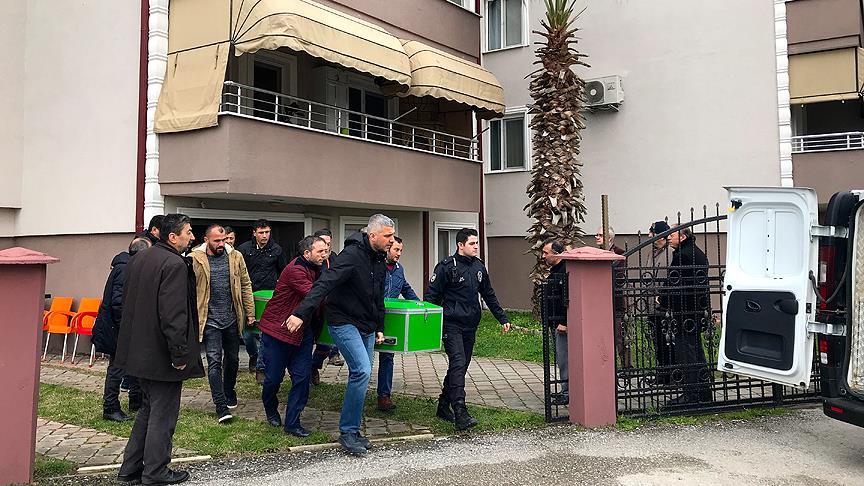 Sakarya'da polis memuru evinde ölü bulundu