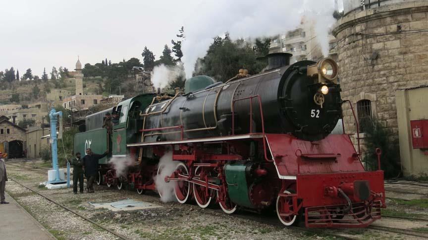 TİKA Orta Doğu'daki ecdat yadigarına sahip çıkıyor