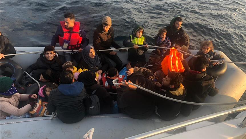 50 inmigrantes son detenidos en Turquía