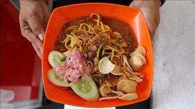 Endonezya'nın vazgeçilmez lezzeti 'Mie Aceh'