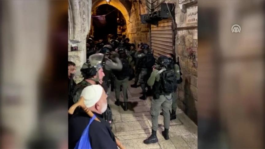 إصابات واعتقالات في اعتداء إسرائيلي على مرابطين في"الأقصى"