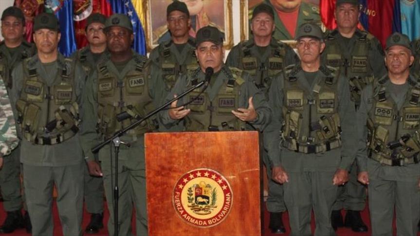 FFAA de Venezuela califican de “chantaje” el llamado de Trump a desconocer a Maduro