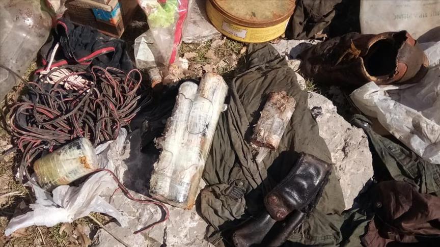 Şırnak'ta teröristlere ait mühimmat ve yaşam malzemesi bulundu