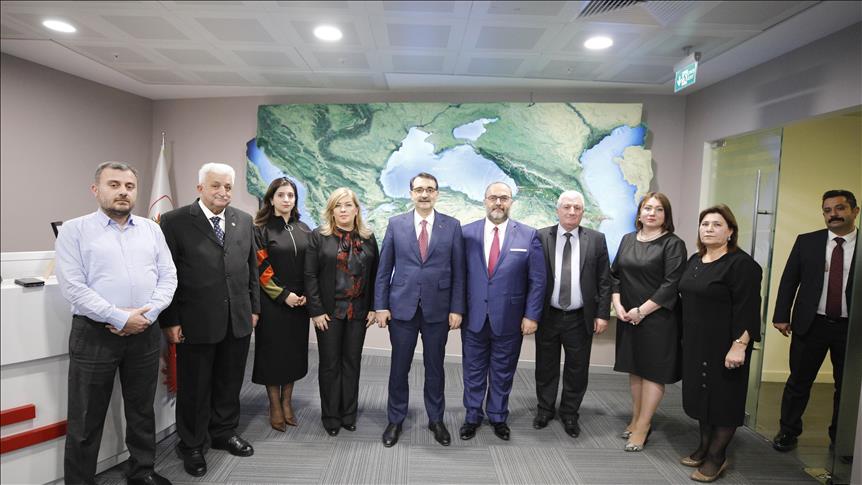 دیدارهای وزیر انرژی ترکیه در آذربایجان