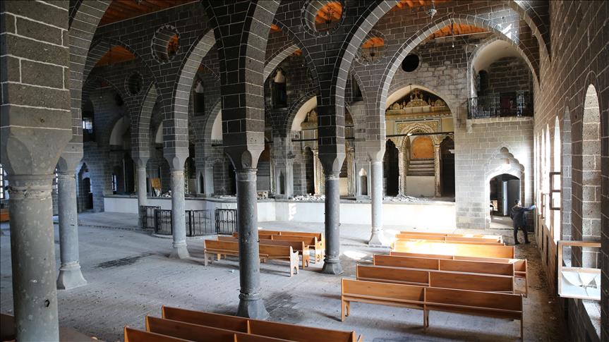 Vlada Turske obnavlja crkve koje su uništili teroristi PKK