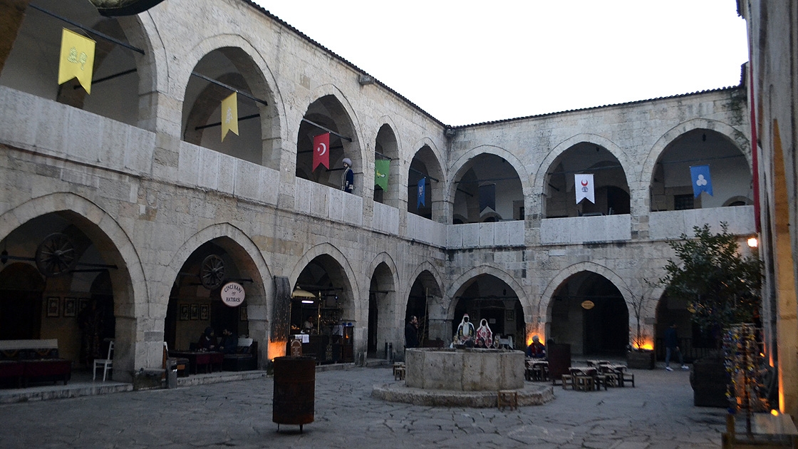 Safranbolu'nun temel yapıları ihtişamını koruyor
