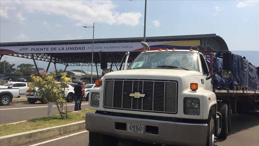La ayuda humanitaria ya fue entregada a Juan Guaidó: Iván Duque