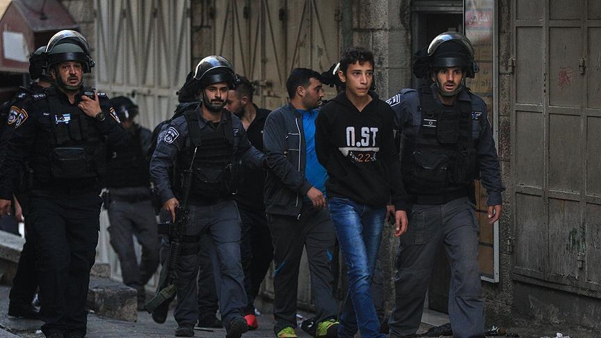 إسرائيل تعتقل 3 فلسطينيين بالقدس بينهم قيادي في "فتح"
