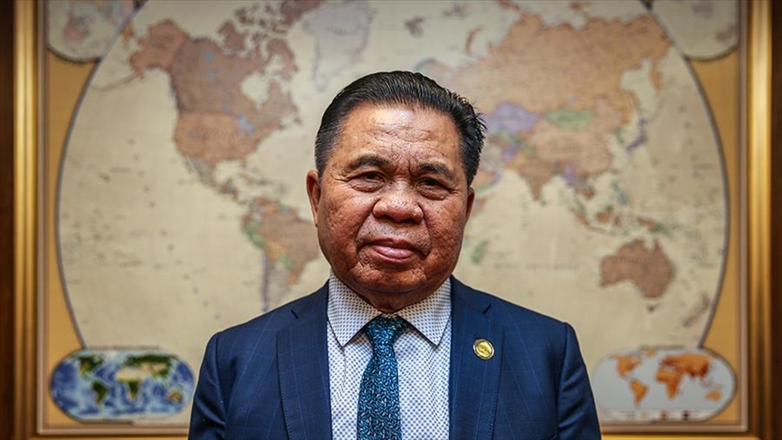 Philippines: Muslim autonomous area premier takes reins