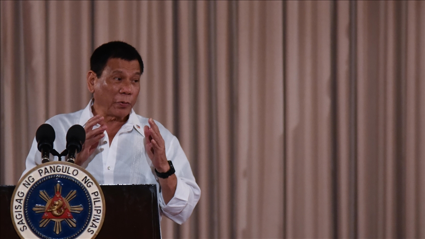 Philippine president offers citizenship to Rohingya
