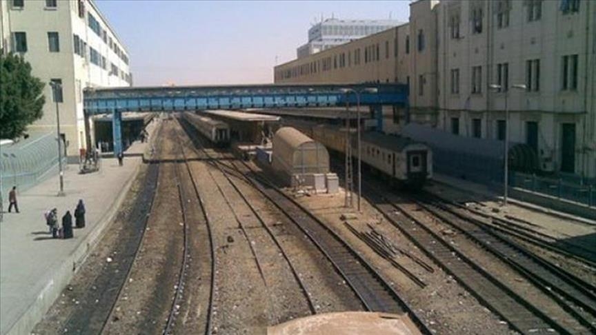 Incendio en estación de tren de El Cairo deja al menos 25 muertos