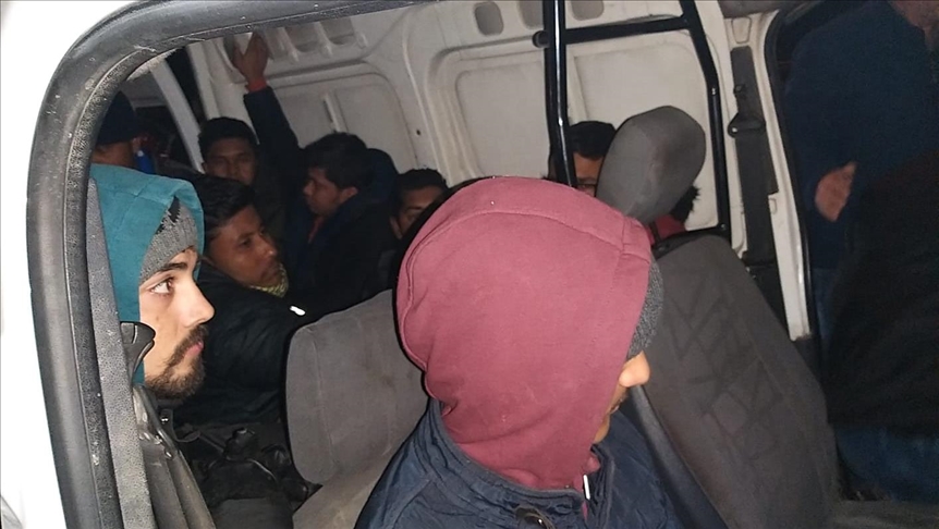 Over 140 irregular migrants held across Turkey