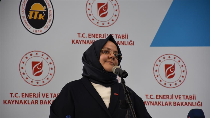 Aile, Çalışma ve Sosyal Hizmetler Bakanı Selçuk: Sosyal yardım bütçesini 21 kat artırdık