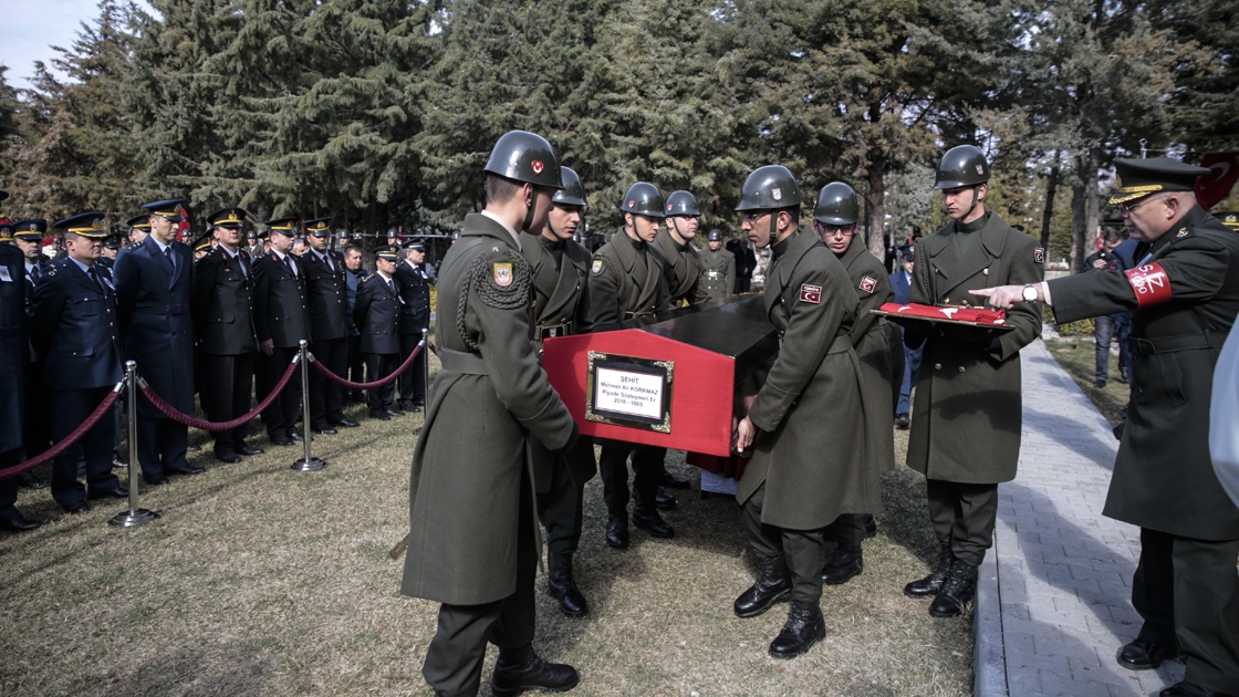 Şehit piyade er son yolculuğuna uğurlandı