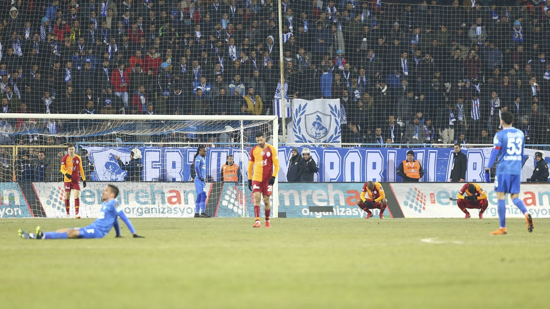 Galatasaray 1 puanla yetindi