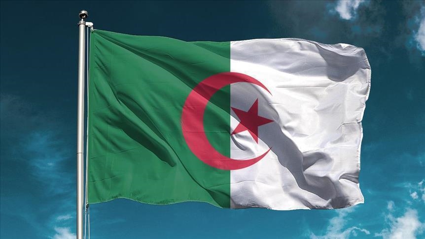 Algeria's largest Islamic party withdraws from polls