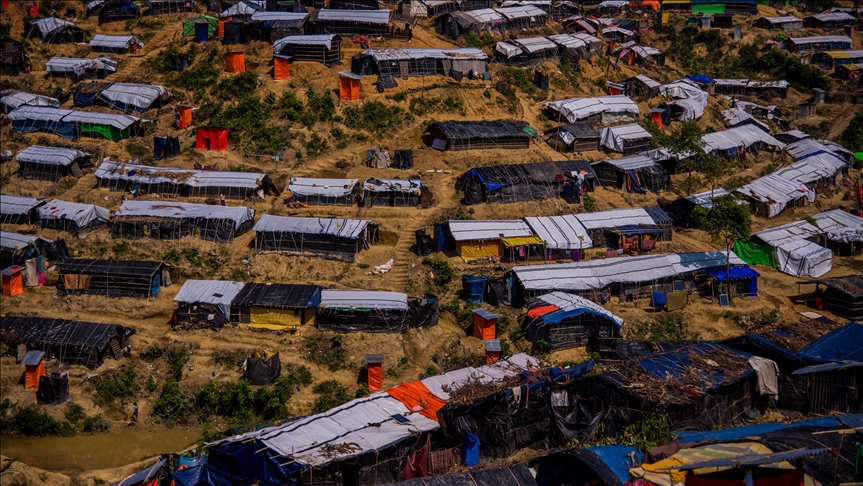 Bangladesh: Rohingya to be relocated to island